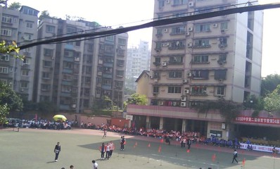 重慶市六十六中學(xué)校環(huán)境怎么樣